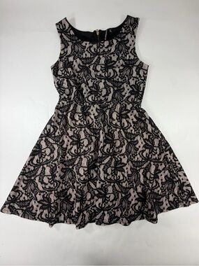 Heart & Soul Black Nude Lace Fit & Flare Cocktail Skater Mini Dress Womens Small